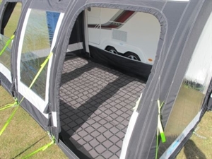 Kampa Rally 200 Continental Cushioned Carpet (2015)